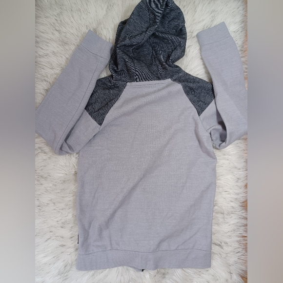 Ocean Current Hoodie Boy's Size Large - Full Zip, two tone - New without Tags - Picture 2 of 6